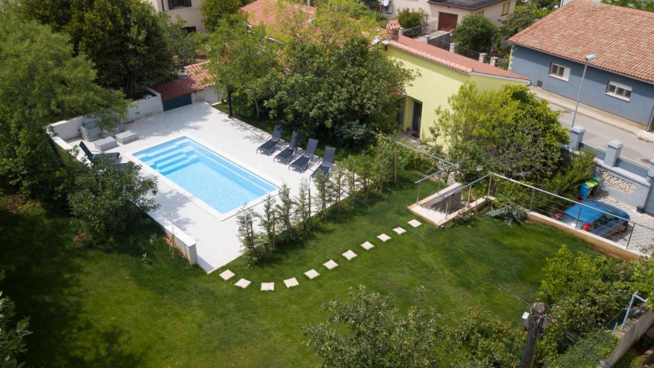 Ida Villa Pula Exterior photo
