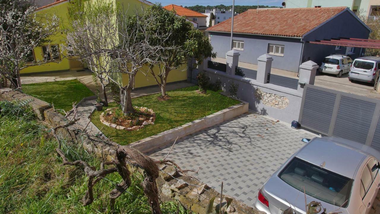 Ida Villa Pula Exterior photo